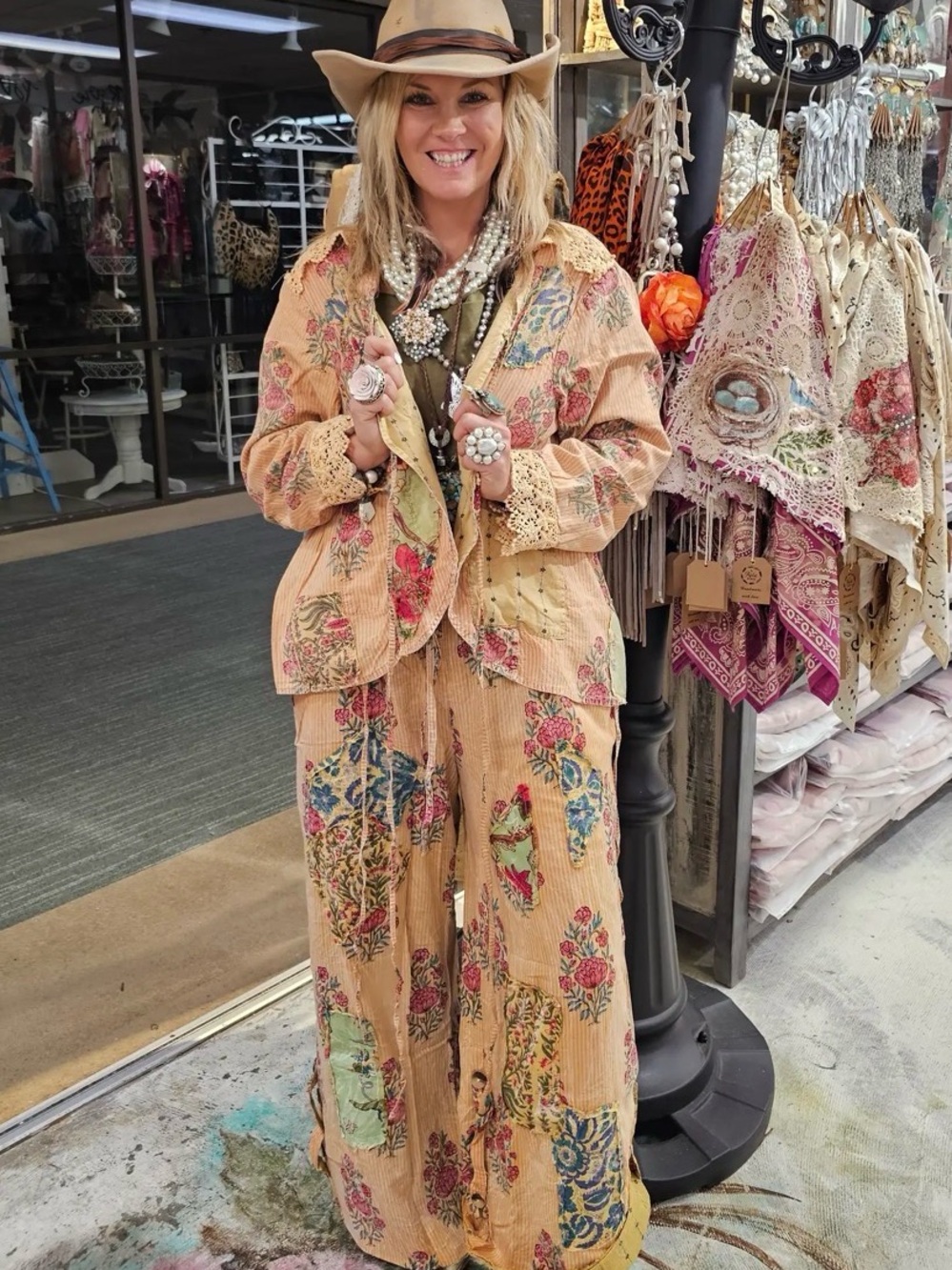 🔥 BRAND NEW Dahlia REVERSIBLE Pants by A Rare Bird - Vintage Patchwork Wide Leg - Picture 7 of 11
